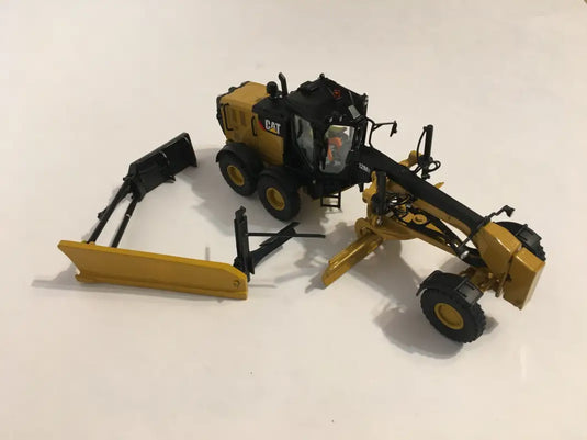 PAPYHOBBY - 1/50 - SIDE WING & ASSEMBLY FOR GRADER