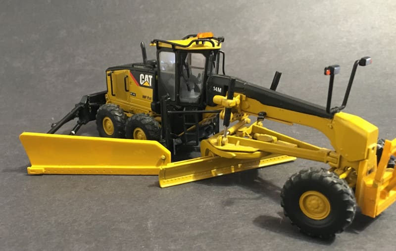 Load image into Gallery viewer, 1/50 - Side Wing &amp; Assembly for Grader Scale 1:50 CAT 14M3
