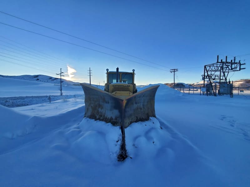 Load image into Gallery viewer, D8 - Snow Blade V-Plow PRE-ORDER Scale 1/25 MODEL | DOZER

