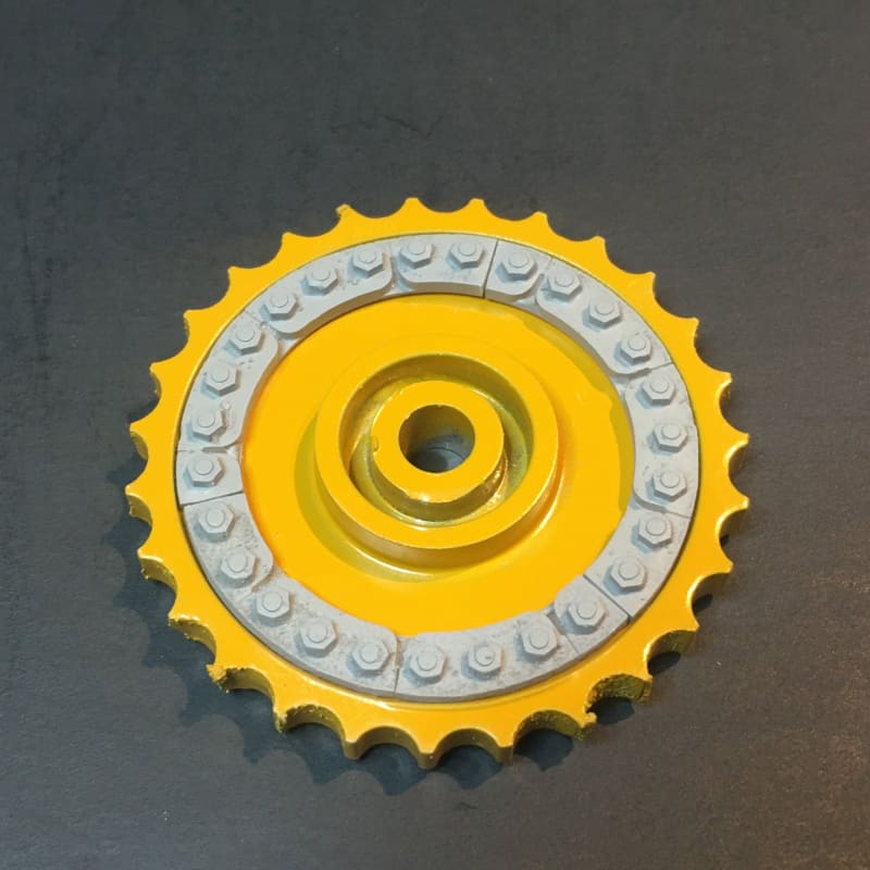 Load image into Gallery viewer, D8 - Sprocket Drive Segments set 1/25 SCALE MODEL | DOZER
