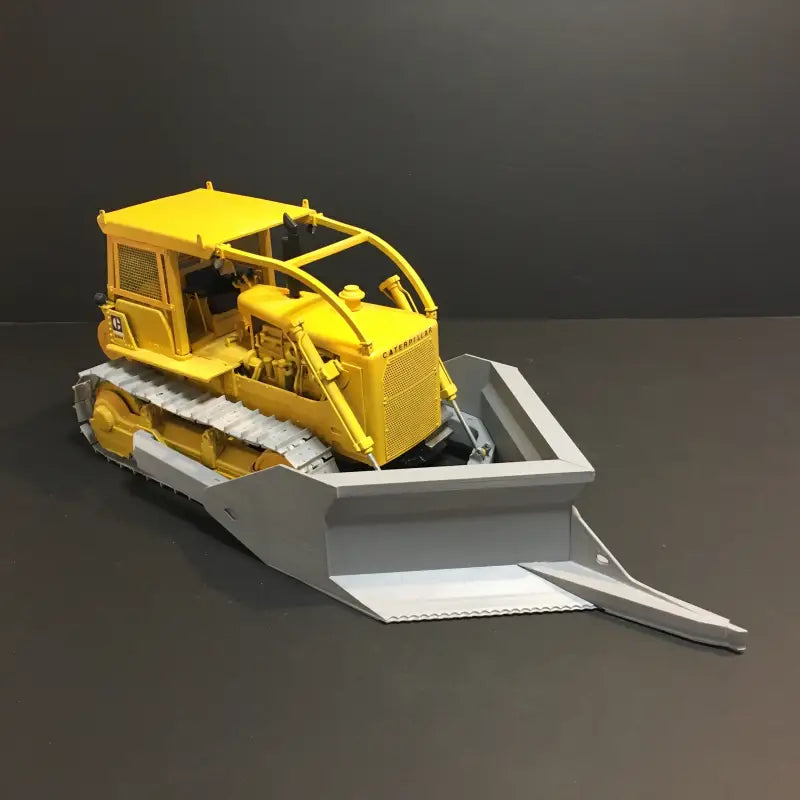 Load image into Gallery viewer, PAPYHOBBY - D8 - V SHEAR BLADE - 1/25 - SCALE MODEL | DOZER
