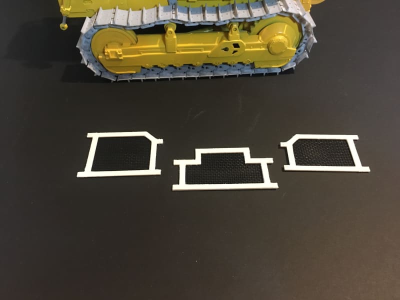 Load image into Gallery viewer, D8H - Grill Protection (CAB 03) SCALE MODEL | DOZER PARTS
