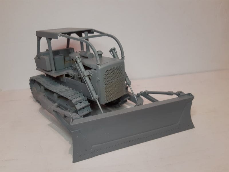 Load image into Gallery viewer, D8K - Cab 02 1/25 SCALE MODEL | DOZER PARTS
