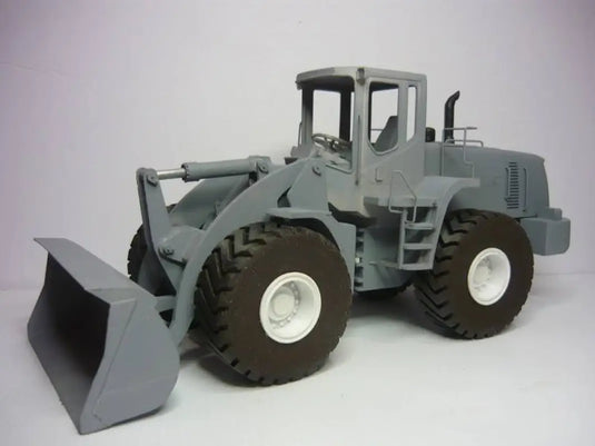 PAPYHOBBY - WHEEL LOADER - CHARGEUSE SUR ROUE 01 - SCALE