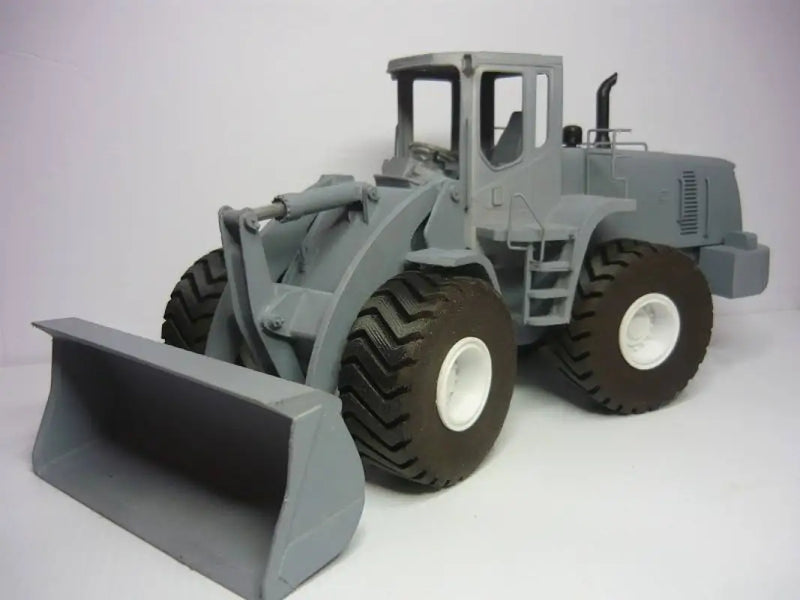 Load image into Gallery viewer, PAPYHOBBY - WHEEL LOADER - CHARGEUSE SUR ROUE 01 - SCALE
