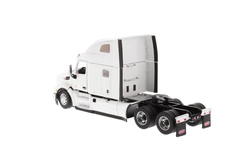 Chargez l&#39;image dans la visionneuse de la galerie, PETERBILT - 1/50 - 579 ULTRALOFT TRACTOR WHITE CAB
