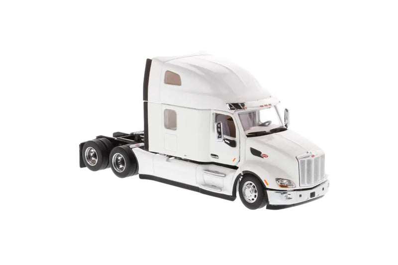 Chargez l&#39;image dans la visionneuse de la galerie, PETERBILT - 1/50 - 579 ULTRALOFT TRACTOR WHITE CAB
