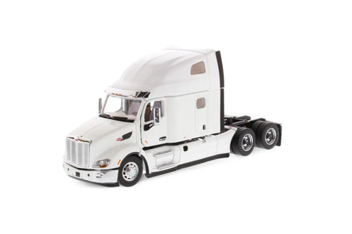 PETERBILT - 1/50 - 579 ULTRALOFT TRACTOR WHITE CAB