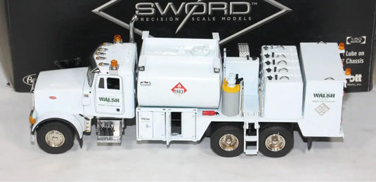 PETERBILT - 1/50 - ELLIOT FUEL AND LUBE ON PETERBILT 357