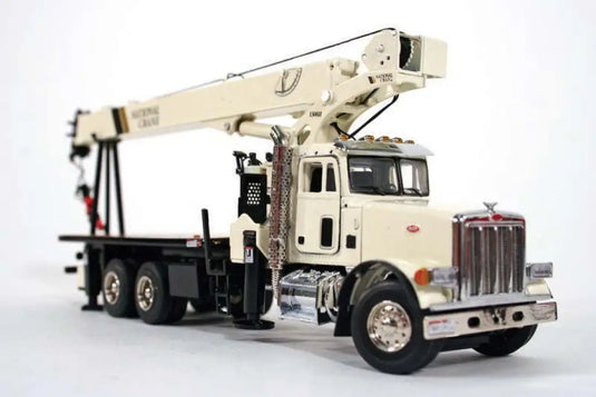 PETERBILT - 1/50 - NATIONAL CRANE 1300H BOOM TRUCK COLOR