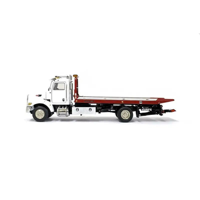 Load image into Gallery viewer, PETERBILT - 1/50 - STEEL SHARK 5-TON VEHICLE CARRIER
