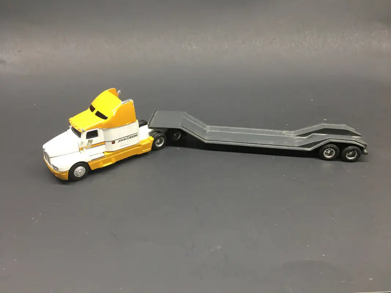 Load image into Gallery viewer, PETERBILT - 1/64 - ERTL JOHN DEERE PETERBILT SEMI TRUCK
