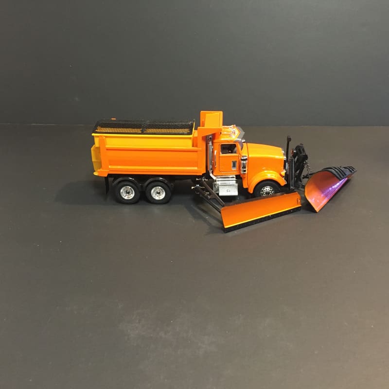 Load image into Gallery viewer, 1/50 - Peterbilt 367 (Orange DOT Color) 10 Wheels Dump
