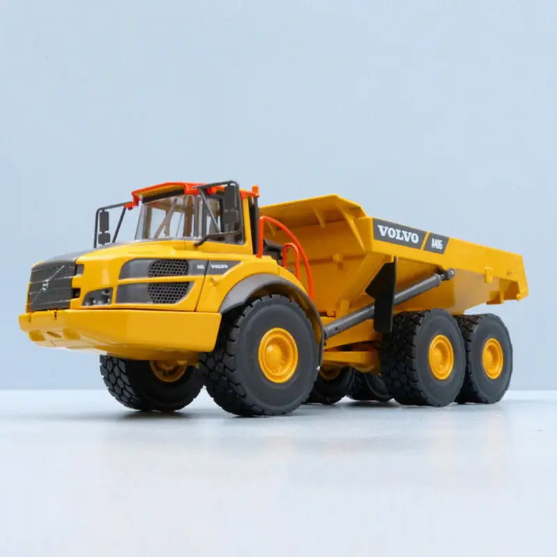 Chargez l&#39;image dans la visionneuse de la galerie, VOLVO - 1/50 - A40G ARTICULATED HAULER DUMP TRUCK - DIECAST
