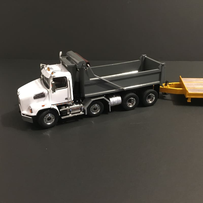 Load image into Gallery viewer, 1/50 - Western Star 4700 (WHITE) 12 Wheelers Dump Truck
