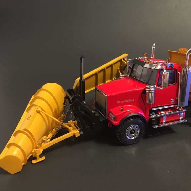 Load image into Gallery viewer, 1/50 - Western Star 4900 (RED) Snow Equipped DIECAST
