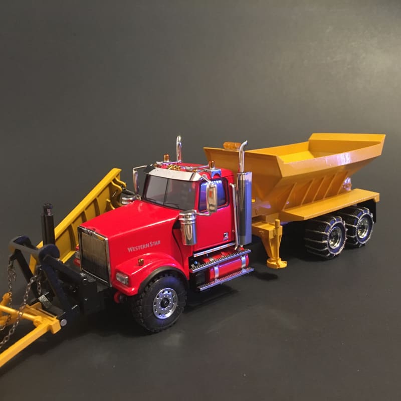 Load image into Gallery viewer, 1/50 - Western Star 4900 (RED) Snow Equipped DIECAST
