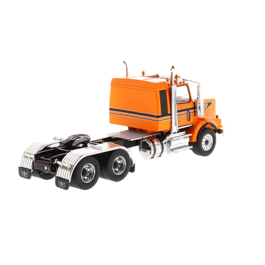 1/50 - 4900 SB Sleeper Tandem Tractor Metallic orange Cab