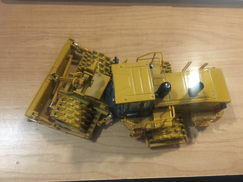 1/50 - USED CAT 825H Norscot Soil Compactor – PAPYHOBBY.COM - Now